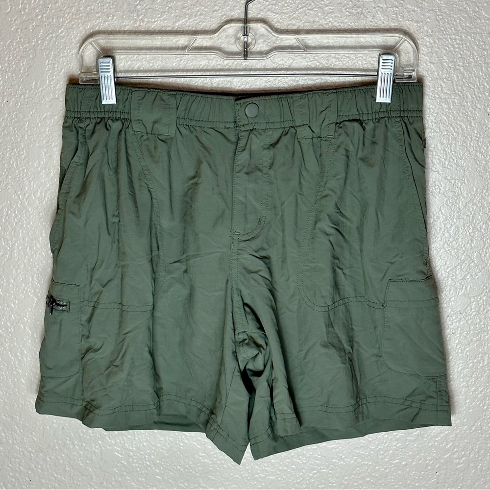 COLUMBIA olive green active shorts medium waterproof cargo